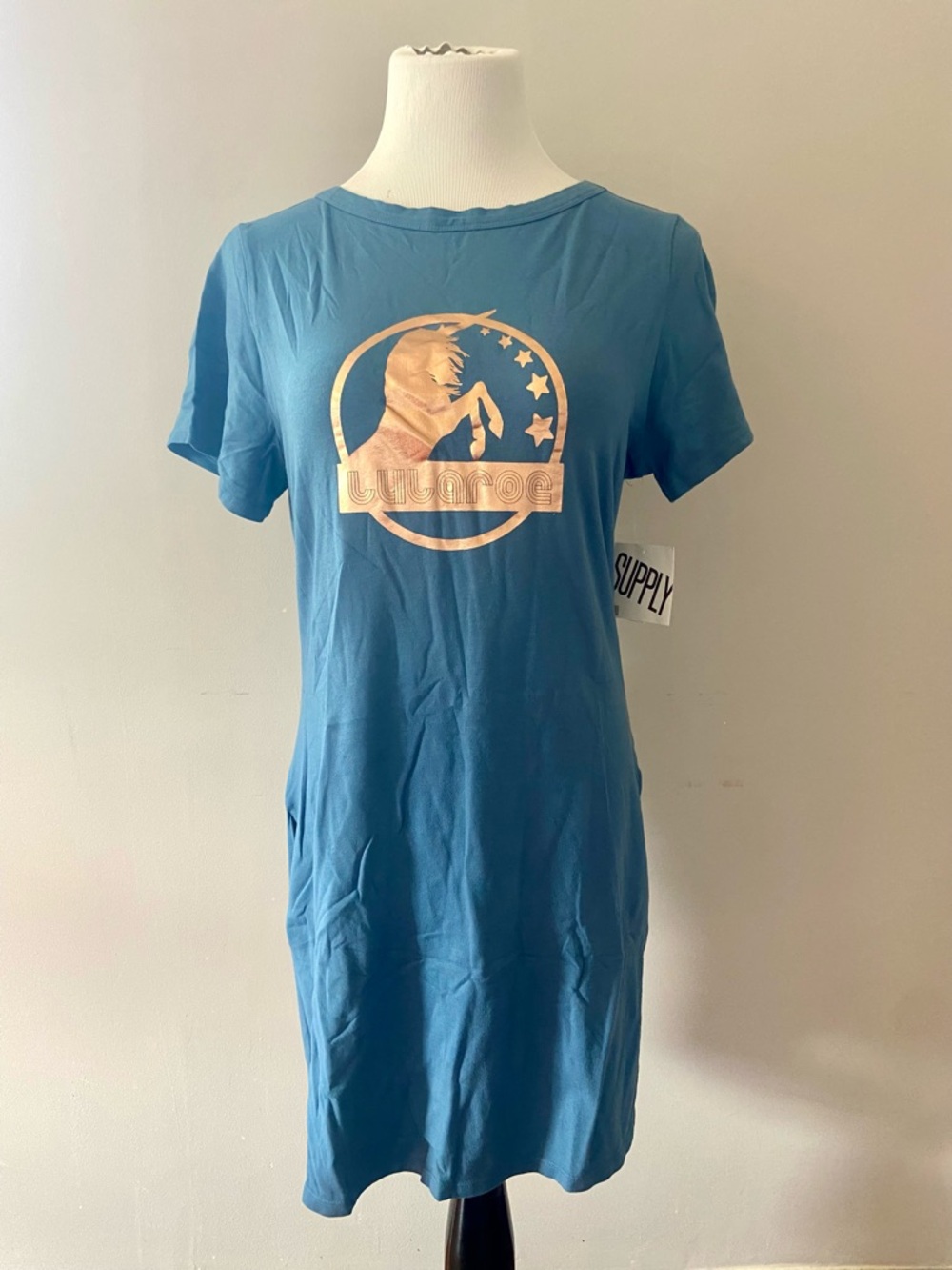 LuLaRoe Short Sleeve T Shirt NWT Blue Teal Metallic Copper Unicorn Star